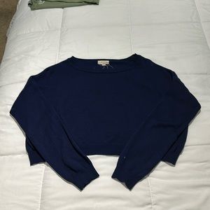 Cropped long sleeve shirt